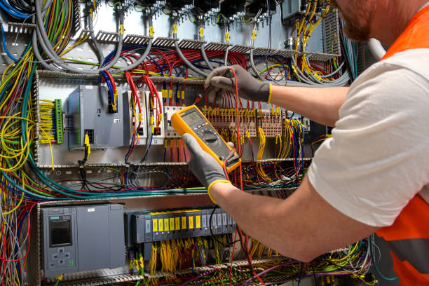 Best Electrical Contractors for Businesses  in Glendale, OH